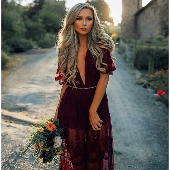 ‘Amelia’ Lace Maxi Dress. - Picture 2 of 5